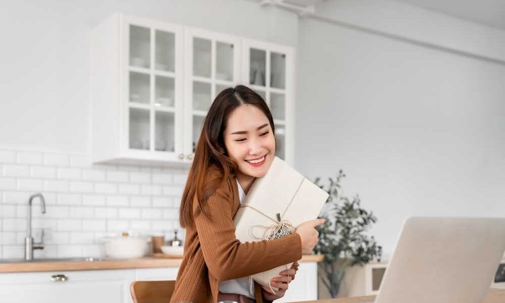 กระบอกน้ำสแตนเลสมินิมอลของพรีเมียมฮิตปีนี้ที่ตอบโจทย์เทรนด์รักสุขภาพและลดใช้พลาสติก